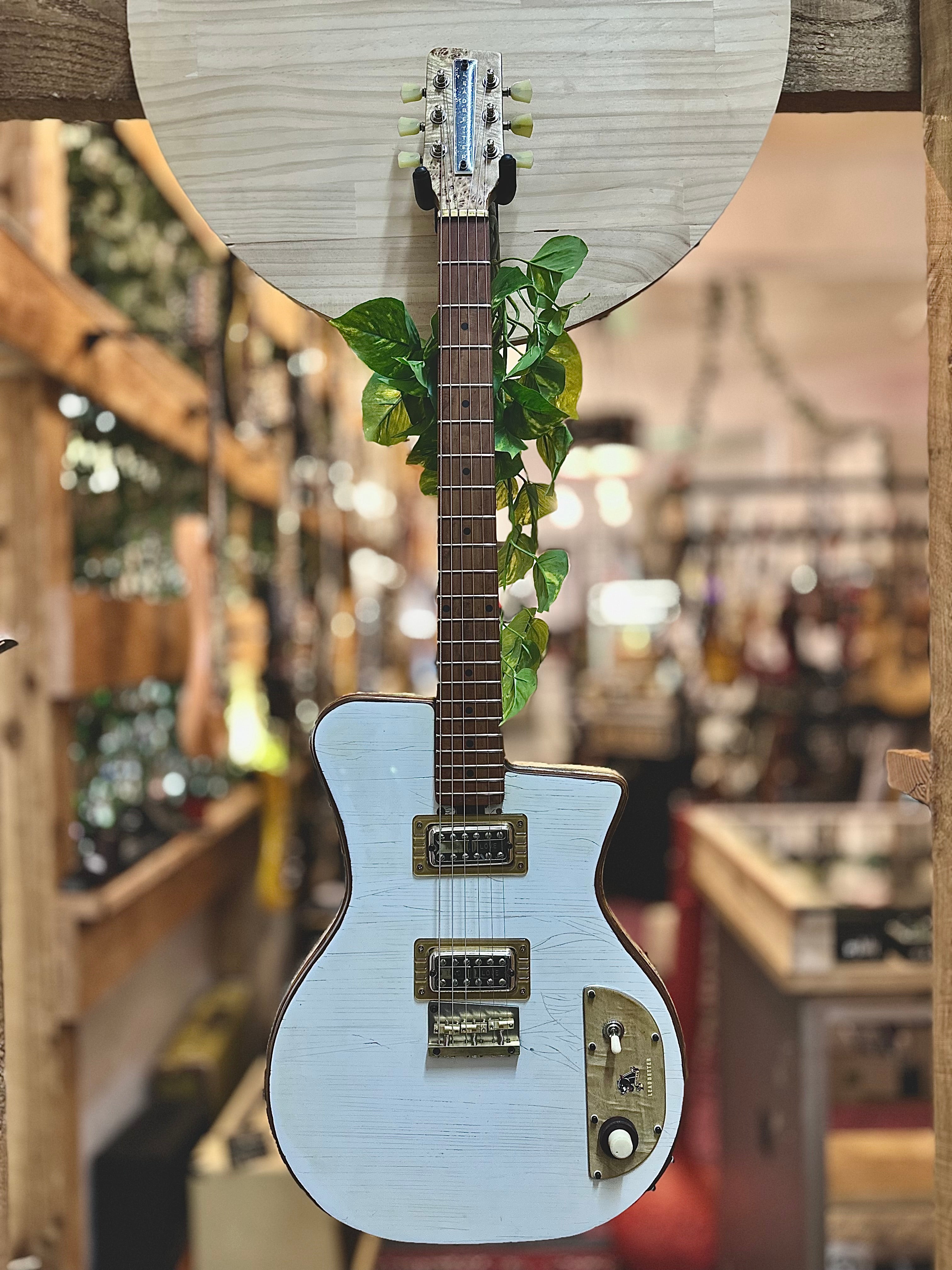 Leadbetter | White Woody | 2025 Custom Shop Edition | Mad Love F-Trons | Bone Relic Leadbetter | White Woody | 2025 Custom Shop Edition | Mad Love F-Trons | Bone Relic